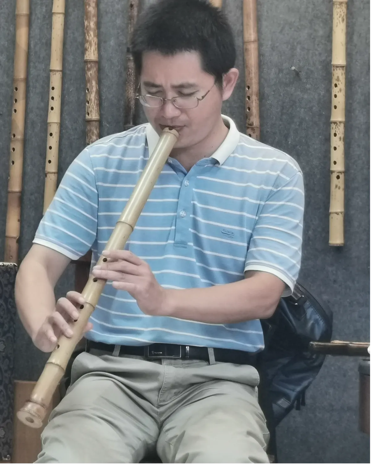 箫友静心吹箫照片 180