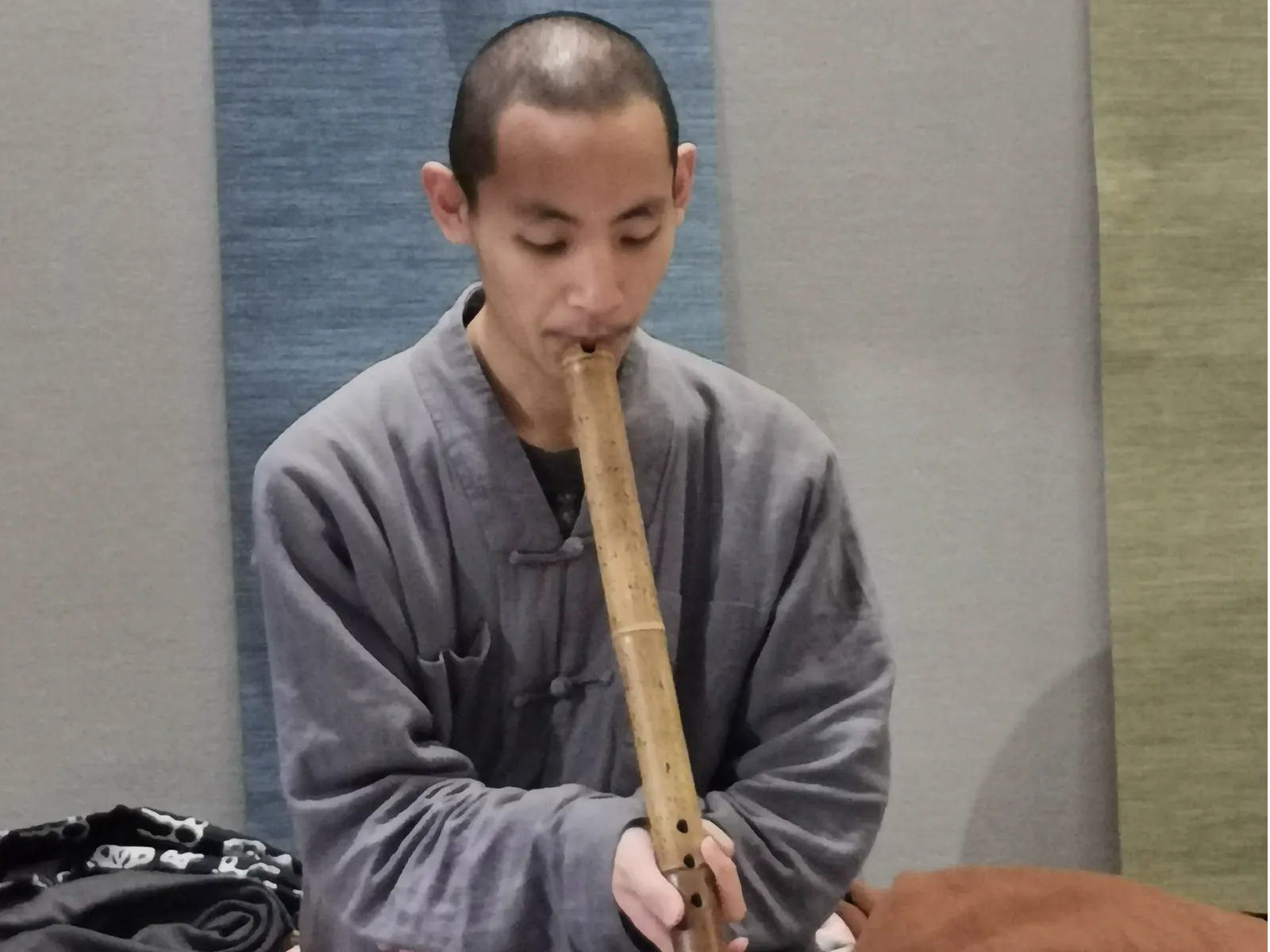 禅院箫声，静心自在